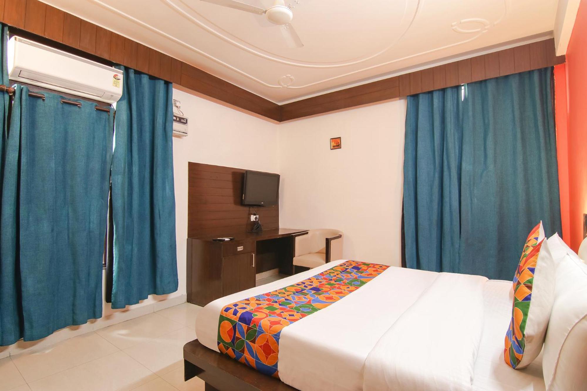 Fabhotel The Lavish Villa Badshahpur Exterior foto