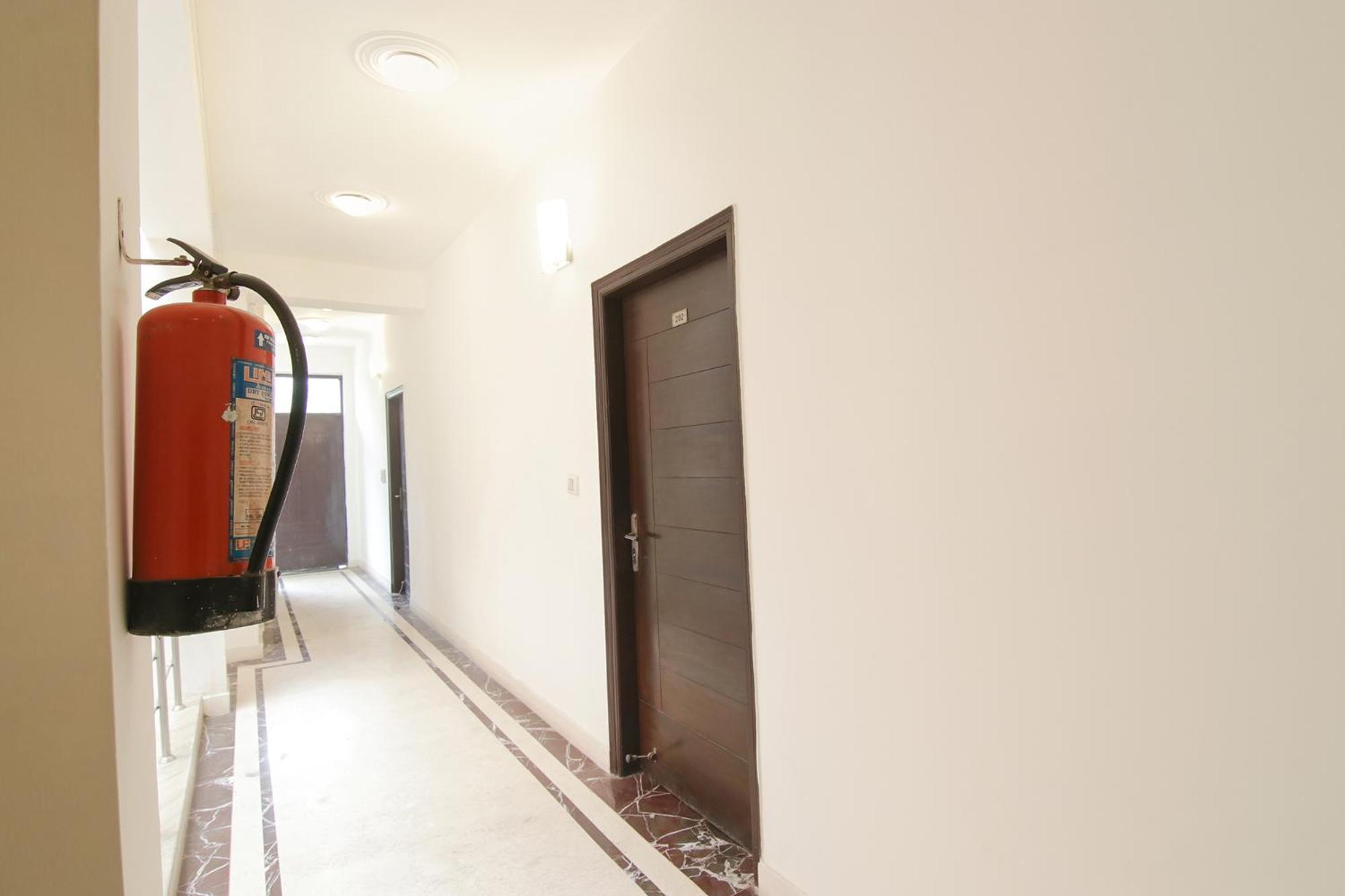 Fabhotel The Lavish Villa Badshahpur Exterior foto